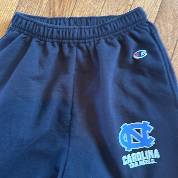 Champion North Carolina Tar Heel logo Joggers size Small - Picture 3 of 10